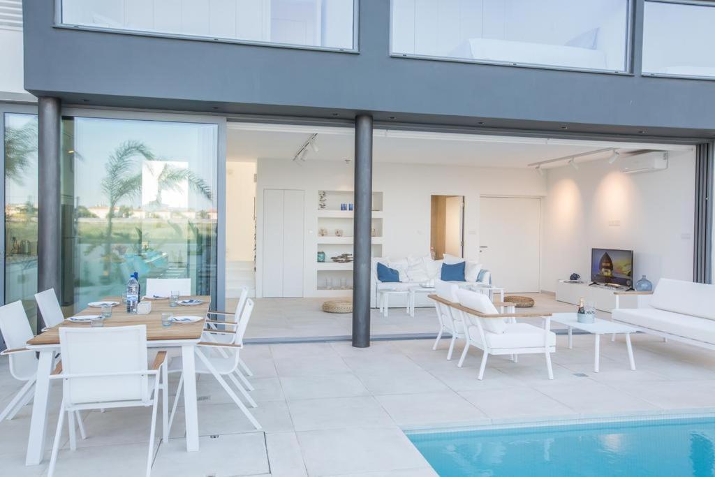 The White H Villa, Protaras, Fresh And Peaceful 파라림니 외부 사진